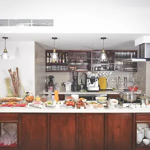 Отель Maison De Camille Boutique Хошимин