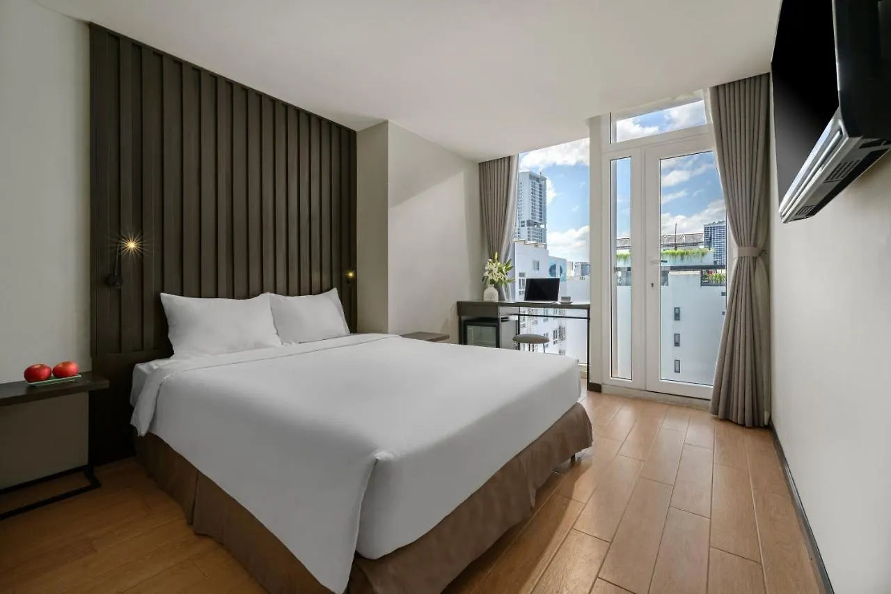 Agnes Hotel Managed By Dhg 芽庄